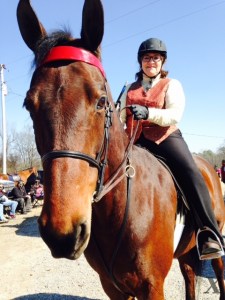 On a different day, Slim and I are ready to show. Photo by a Friend of SSF.